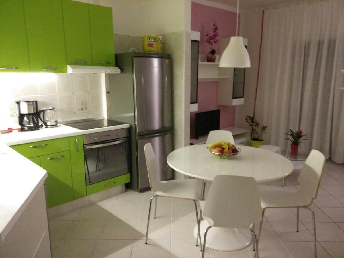 Apartman Gabi Kastav Exteriör bild